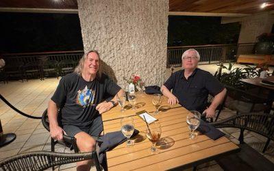 HONOLULU DINNER WITHOUT A YELLOW VOLKSWAGEN